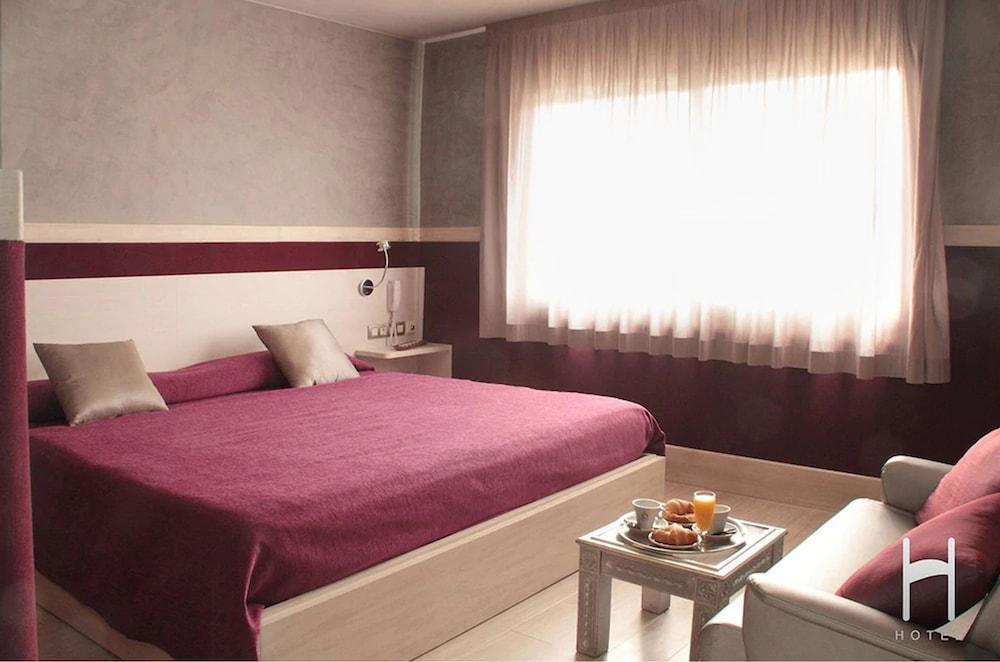 Hotel H Granollers Exterior photo